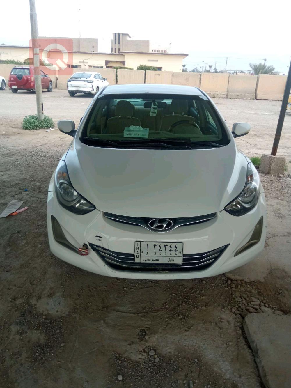 هیوندای ئەلەنترا